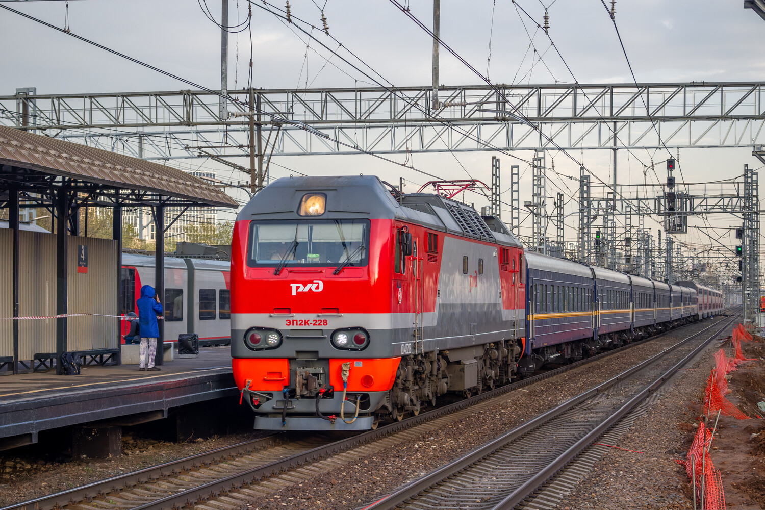 ЭП2К-228