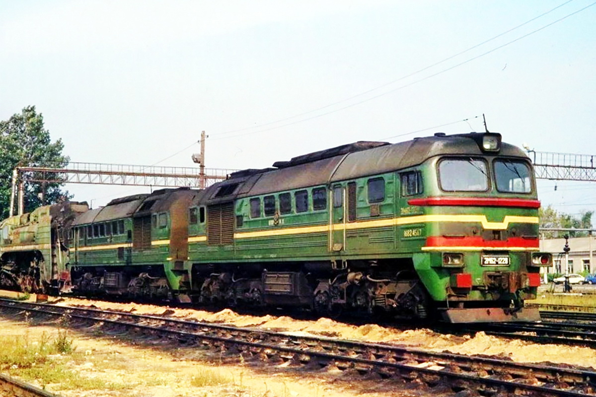 2М62-1228