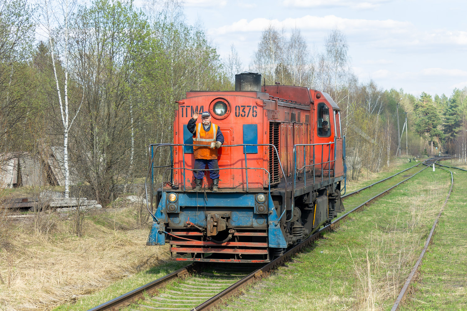 ТГМ4Б-0376