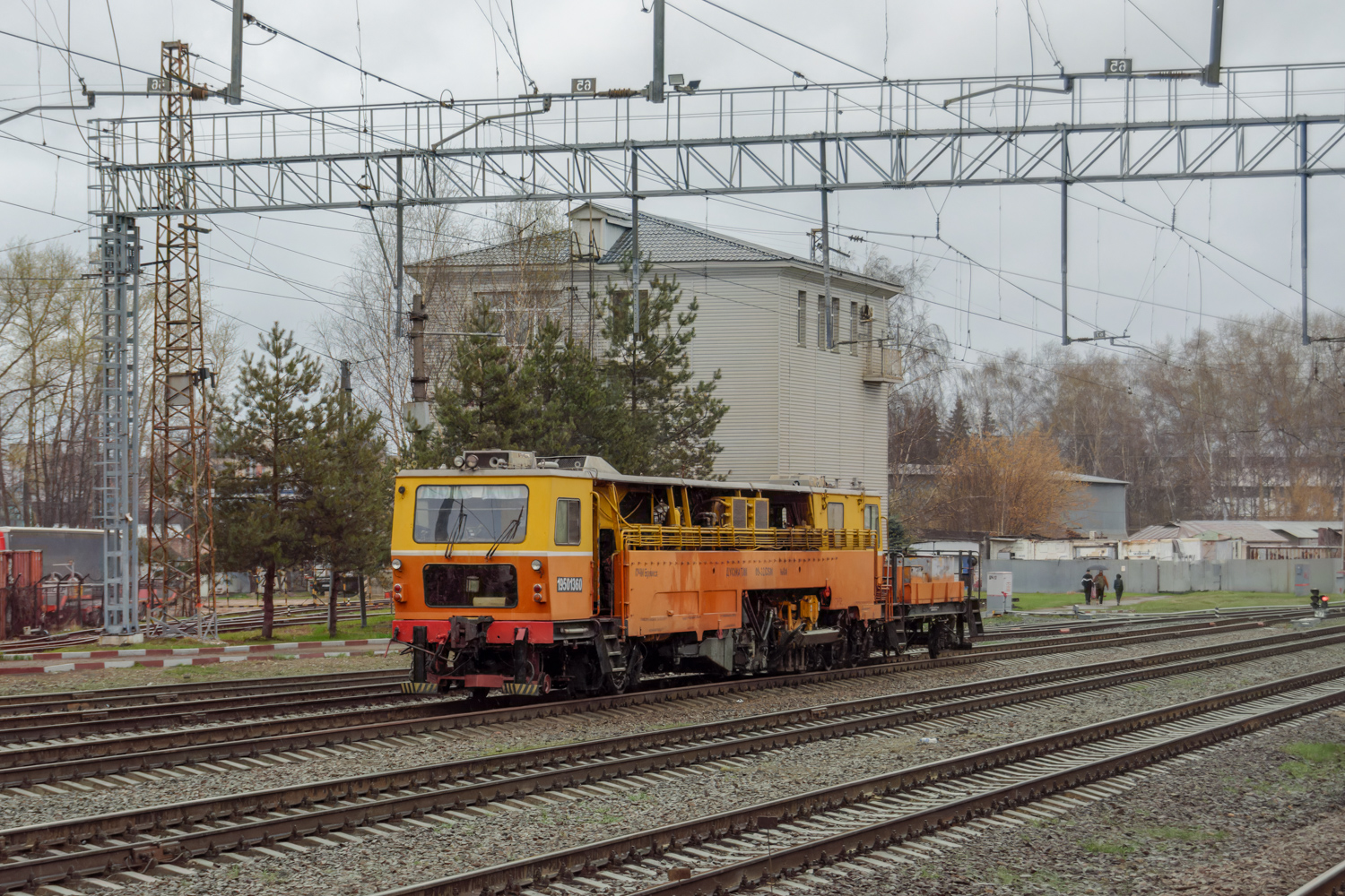 09-32 CSM 004