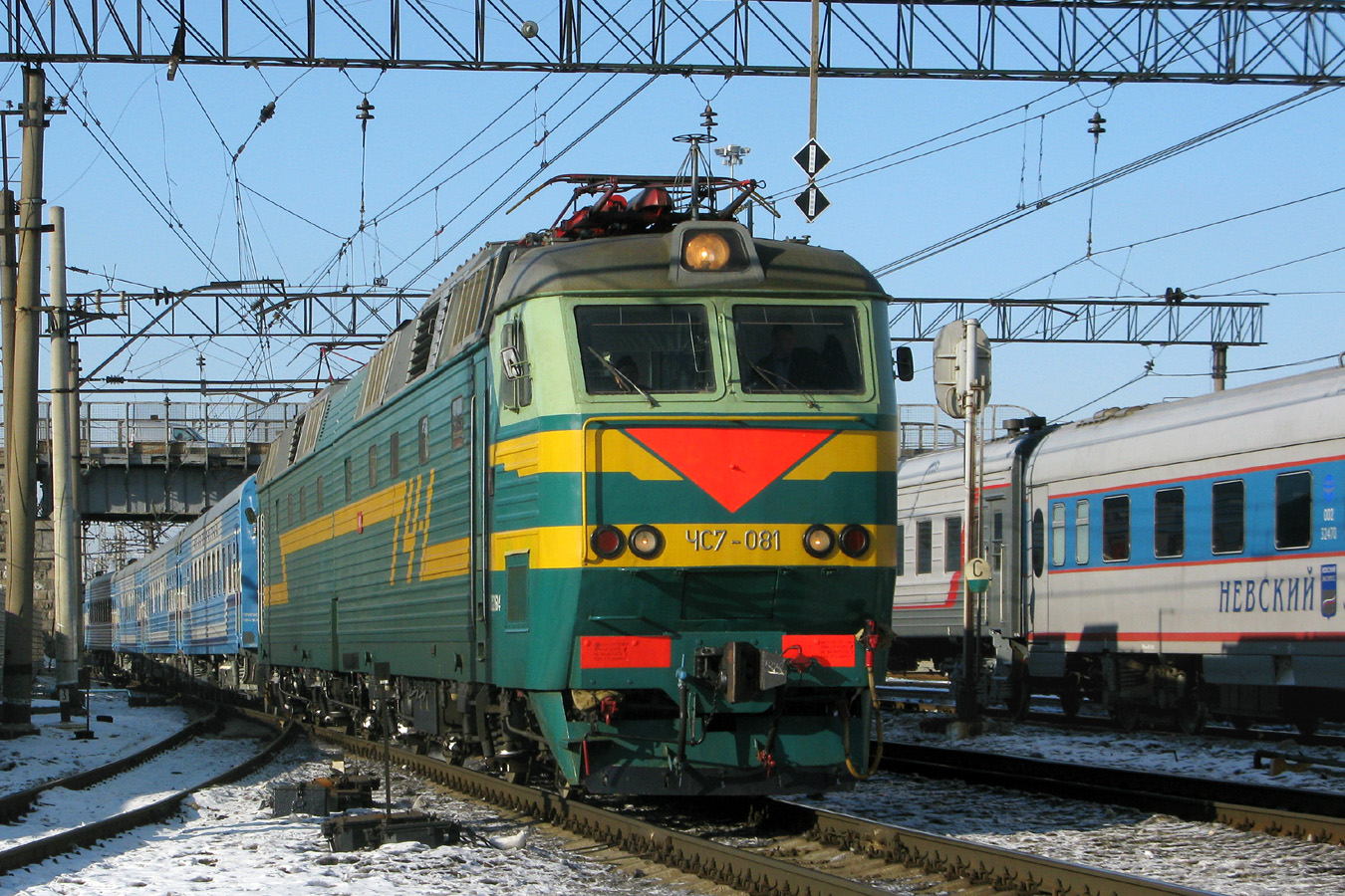 ЧС7-081