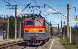 933 КБ