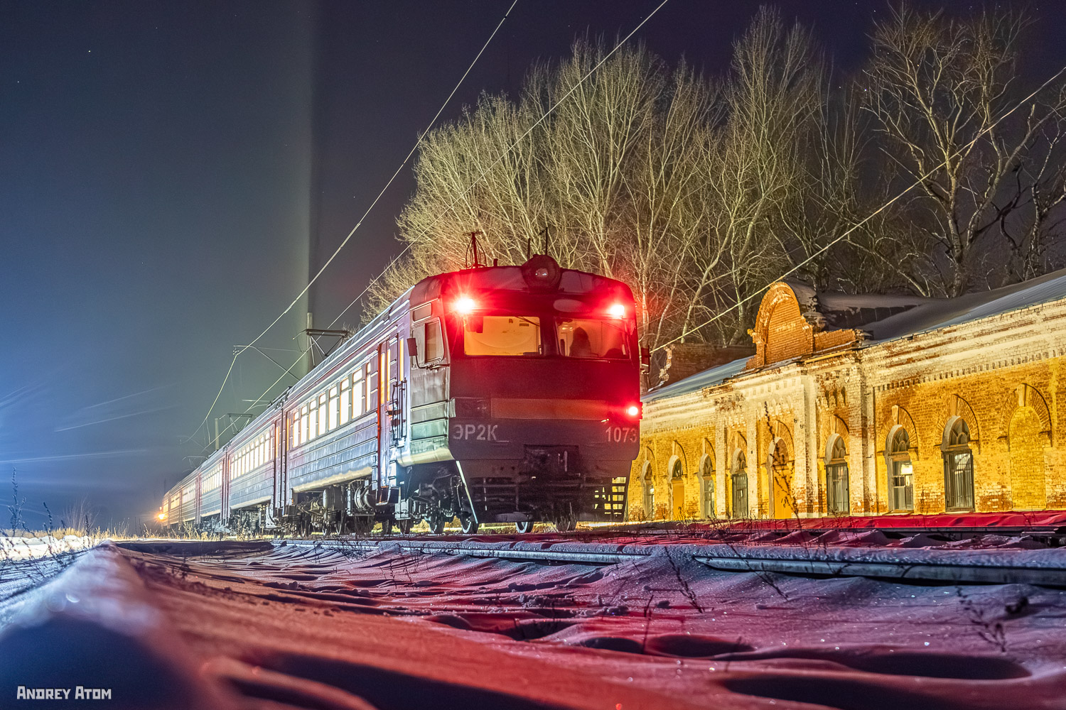 ЭР2К-1073
