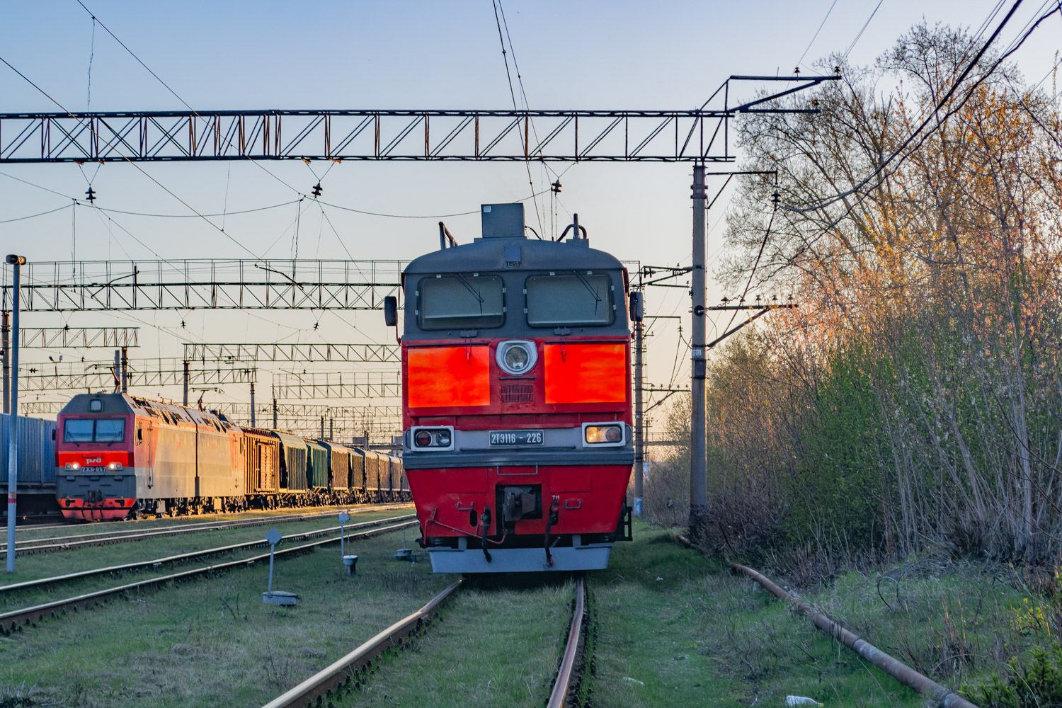 2ТЭ116-226