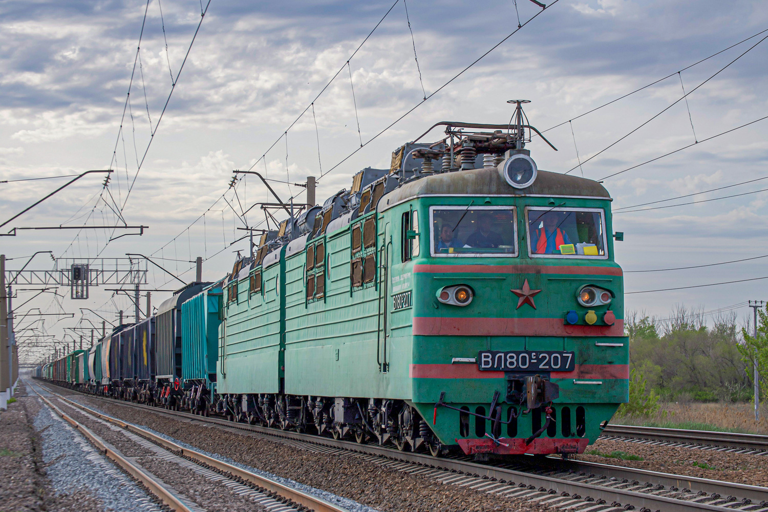 ВЛ80С-207