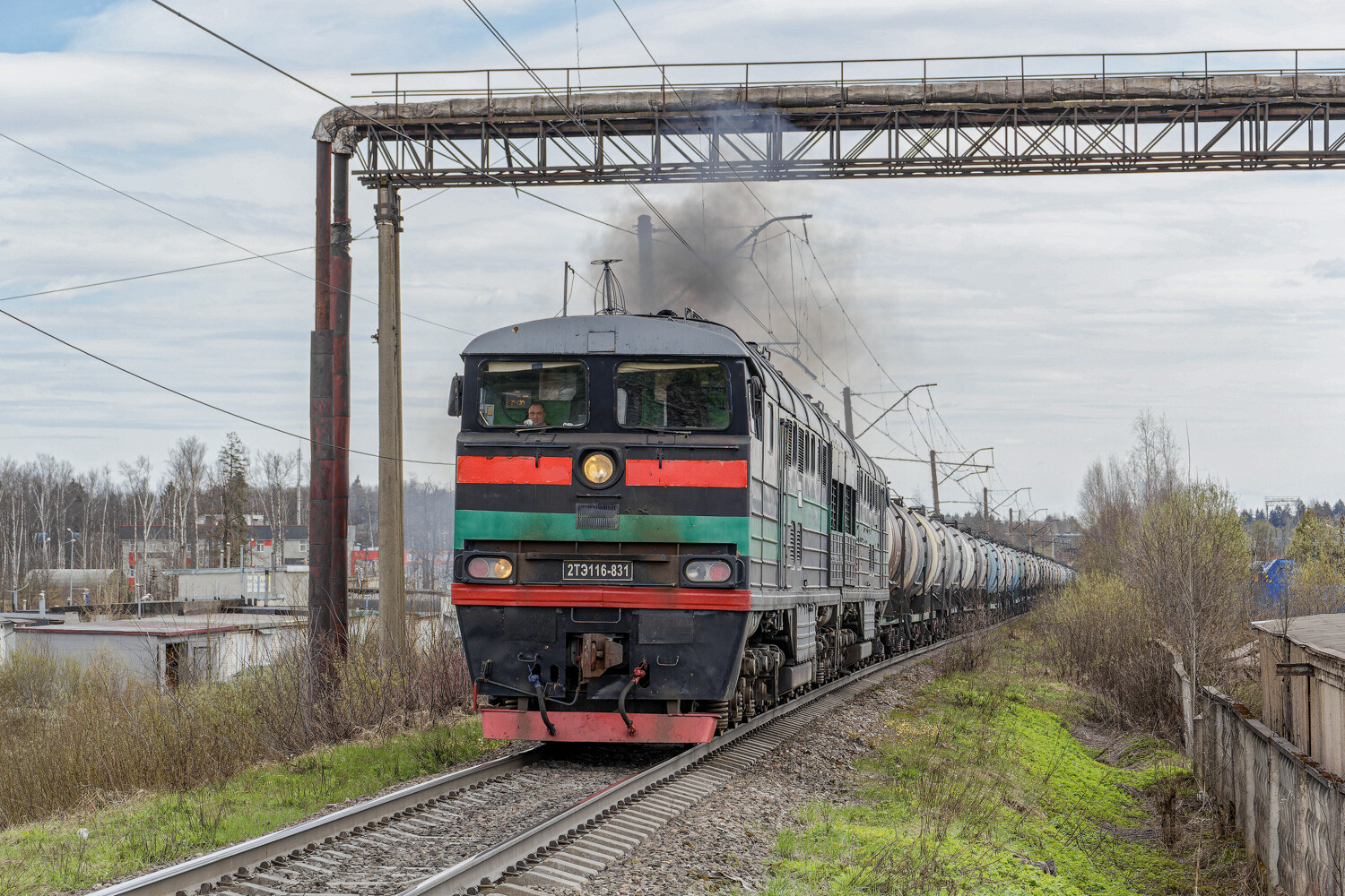 2ТЭ116-831