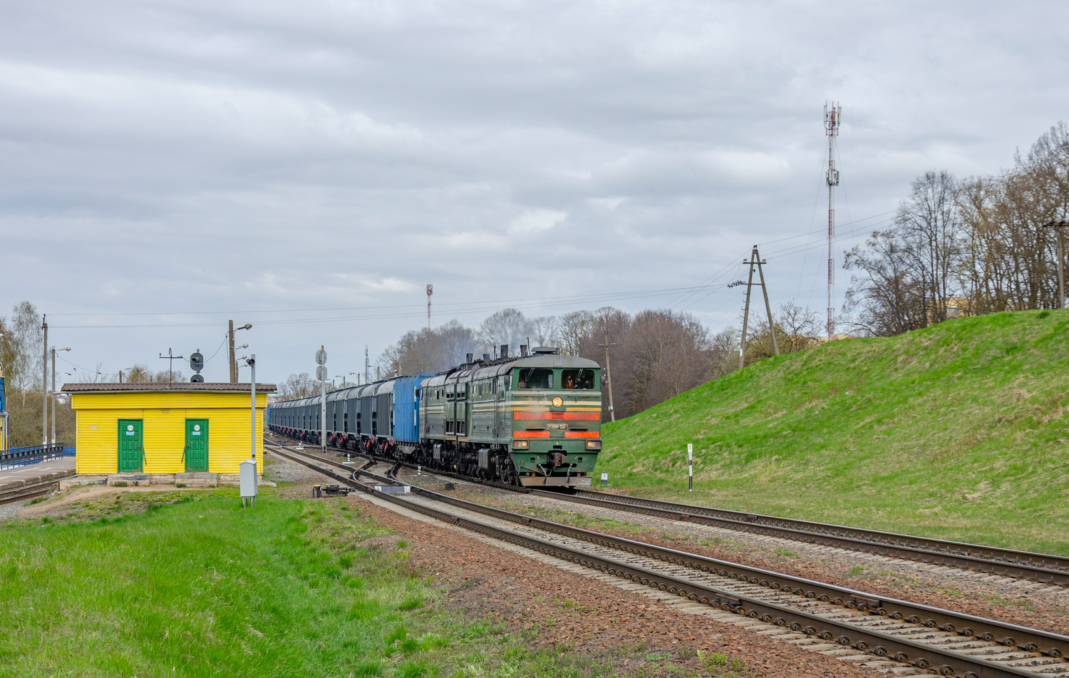 2ТЭ10М-3567