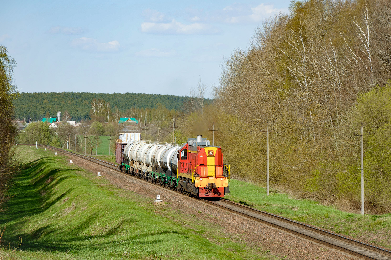 ТЭМ18ДМ-3553