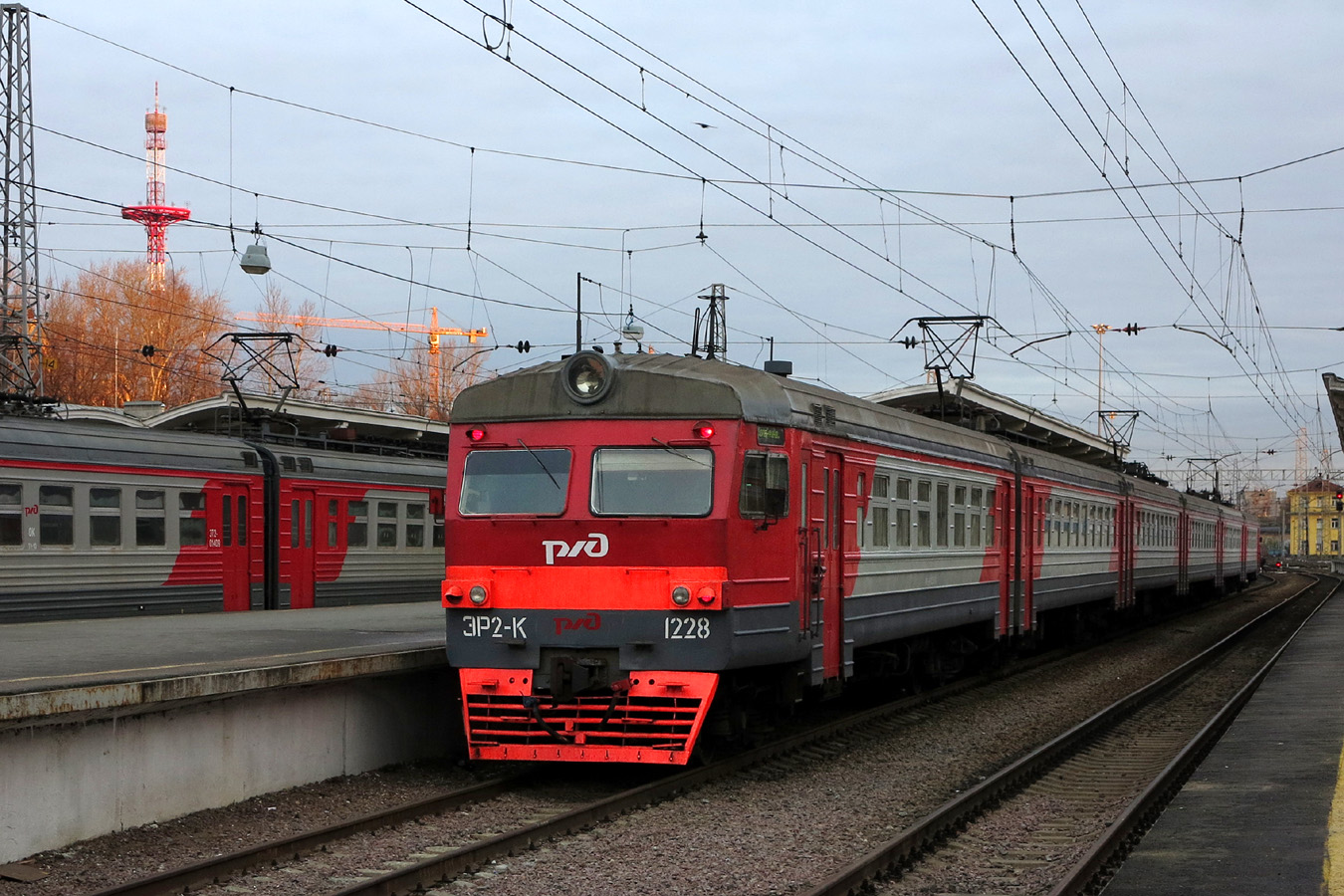 ЭР2К-1228