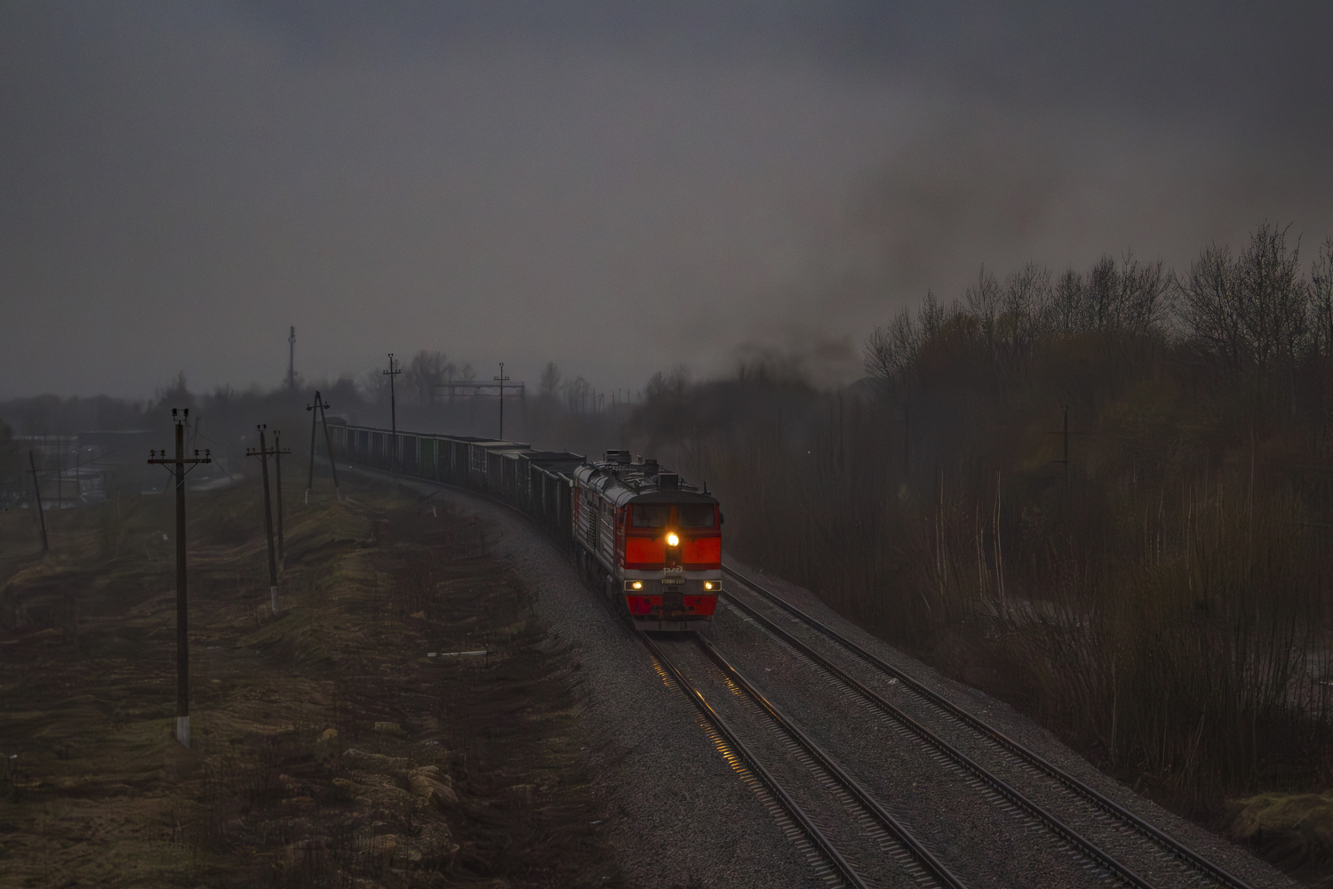 2ТЭ10М-2127