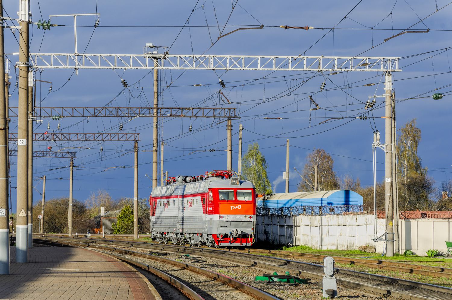 ЧС8-064