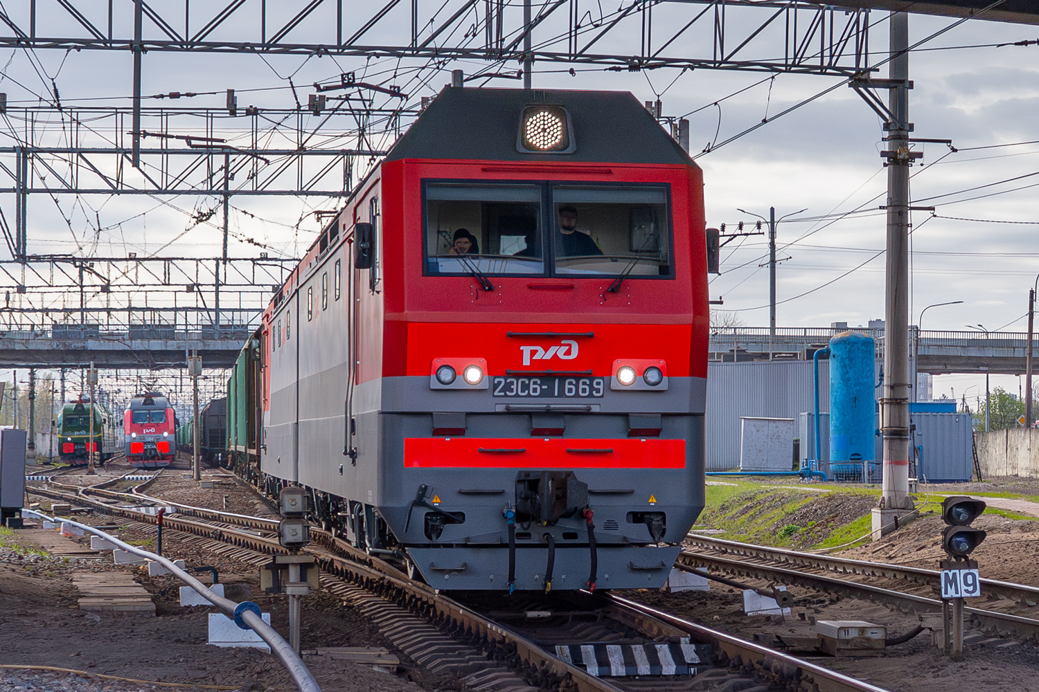 2ЭС6-1669