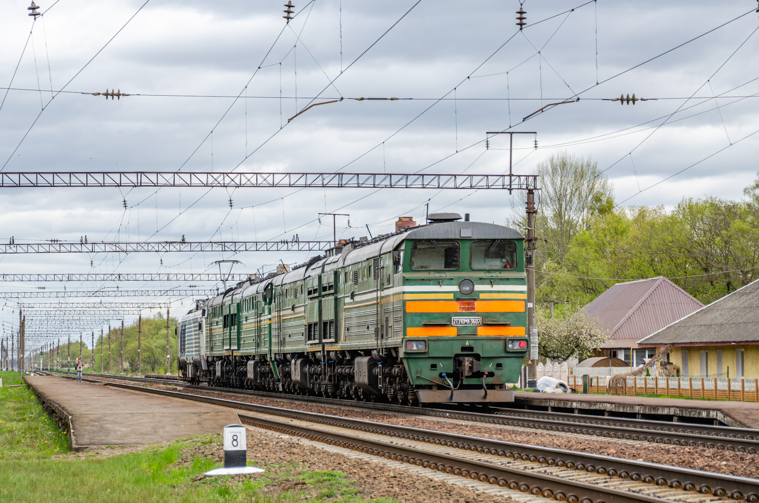 2ТЭ10МК-3607