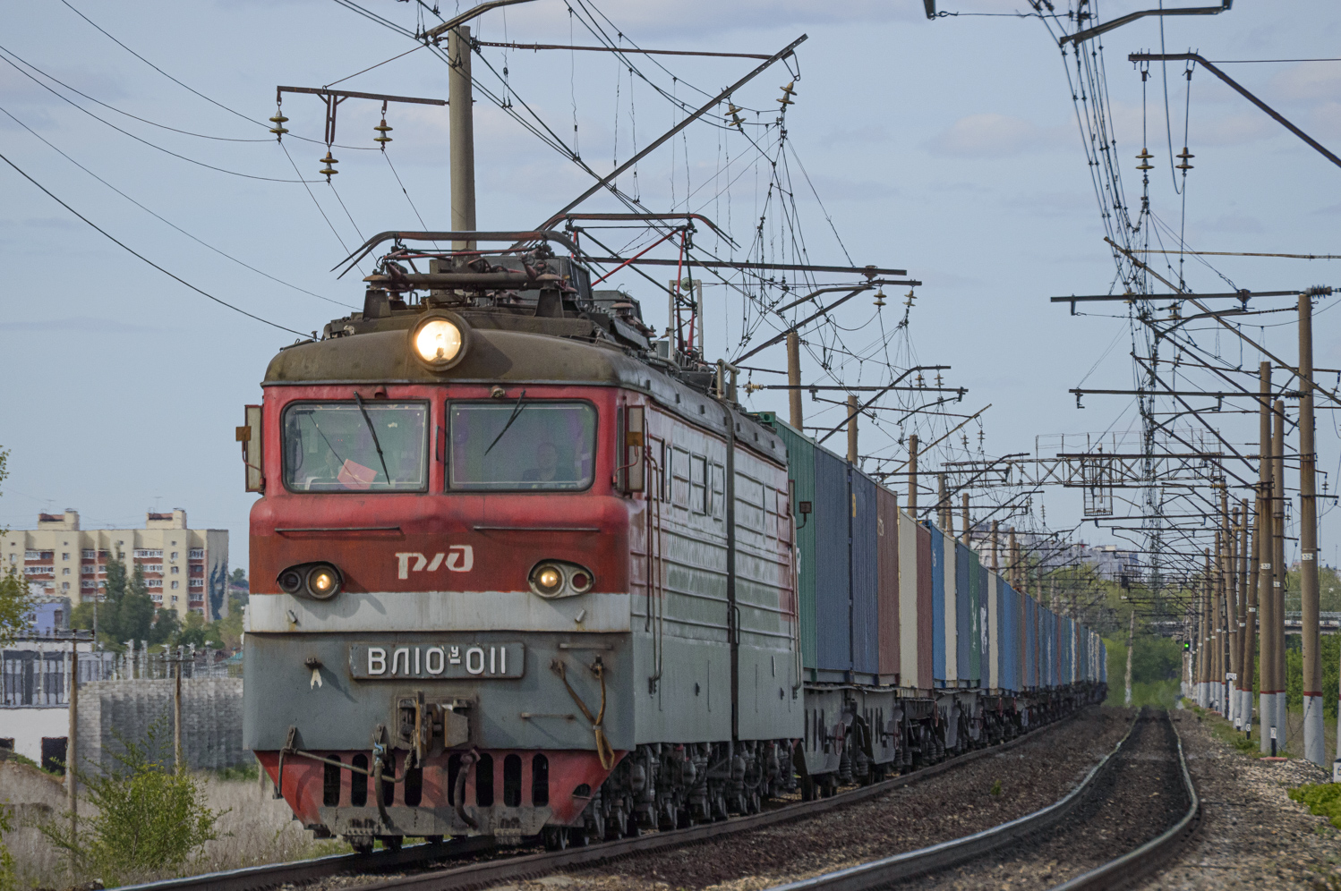 ВЛ10У-011