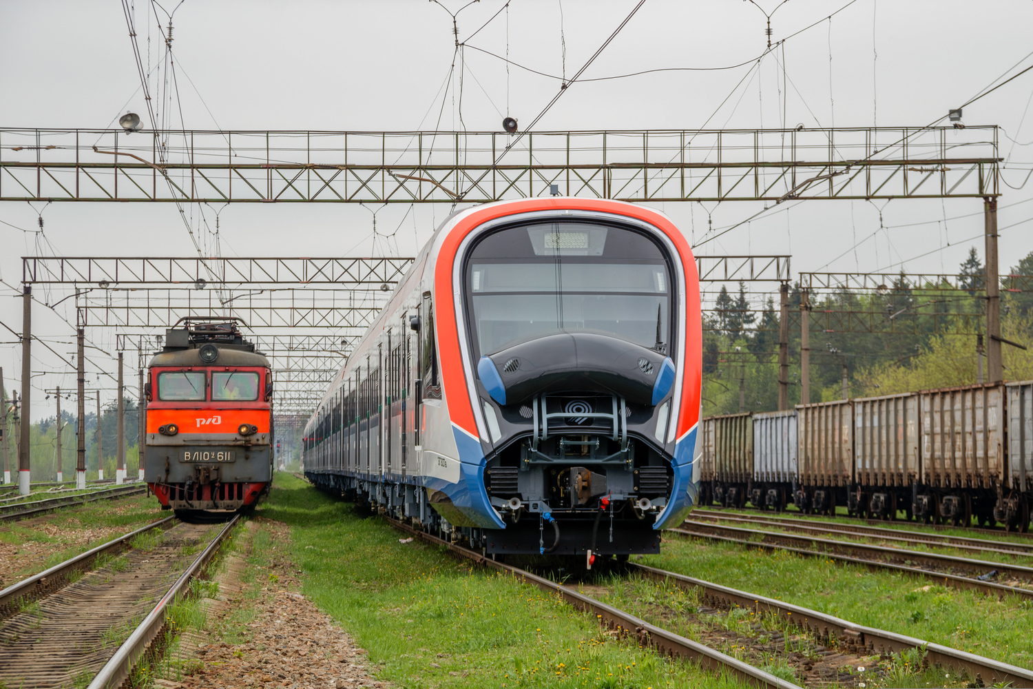 ВЛ10У-611; ЭГЭ2Тв-086