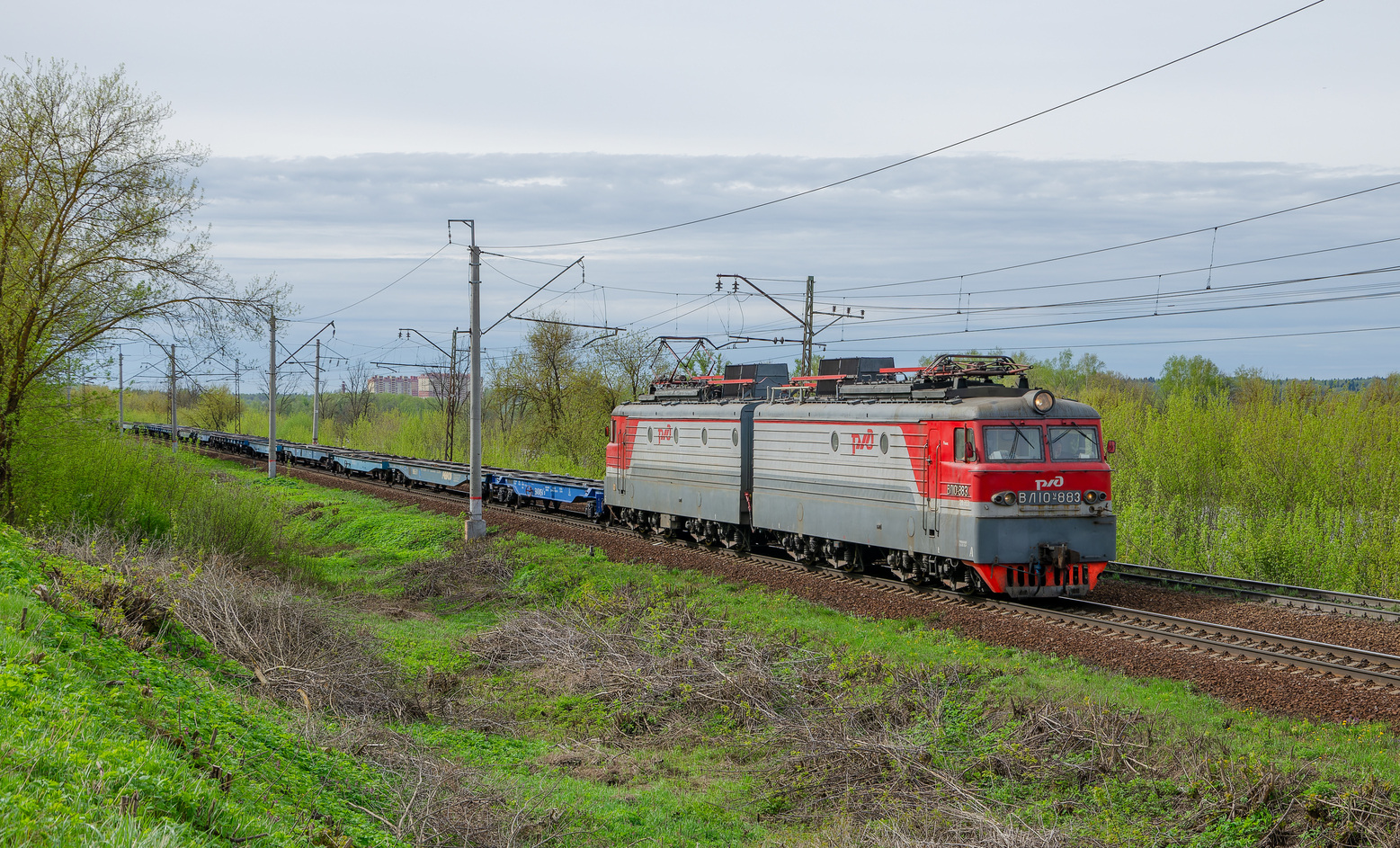 ВЛ10У-883