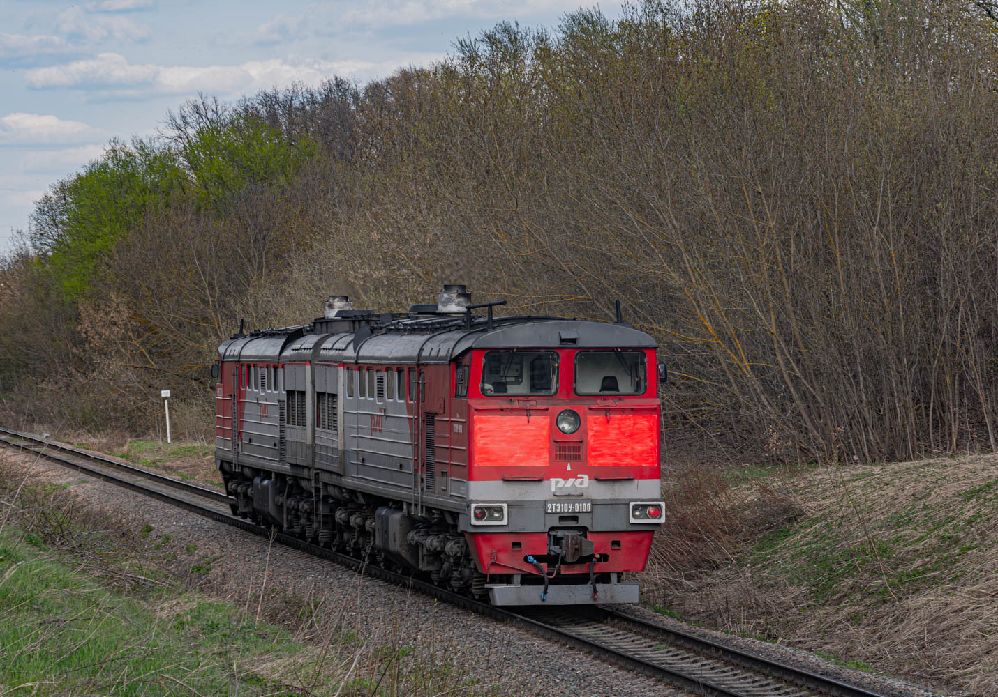 2ТЭ10У-0100