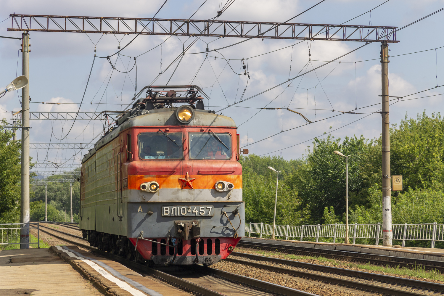 ВЛ10У-457
