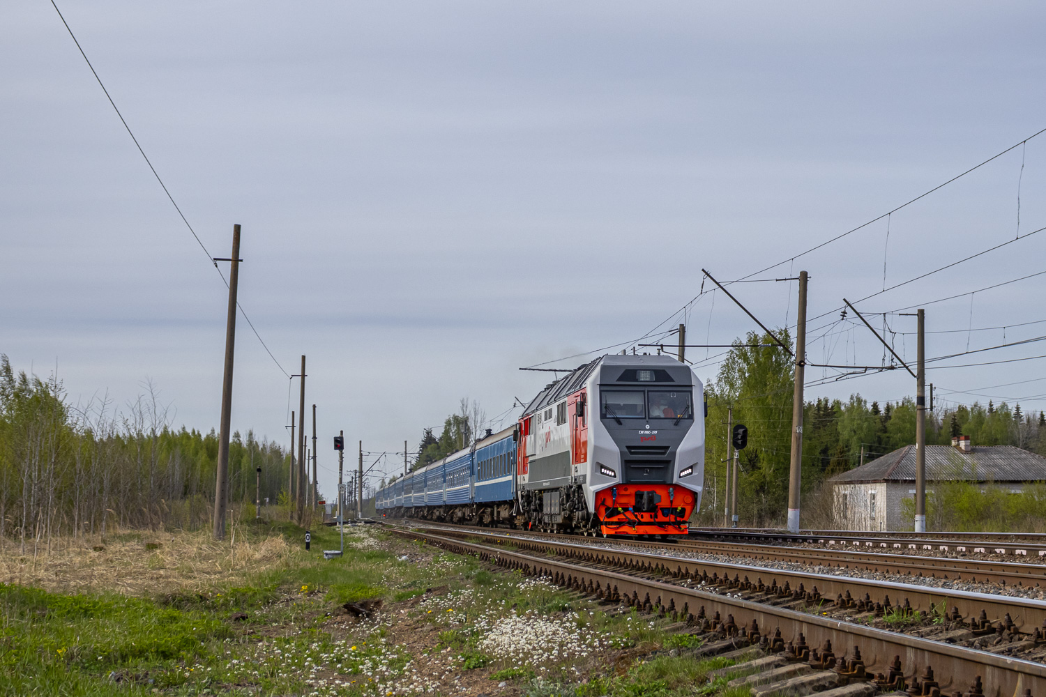 ТЭП70БС-379