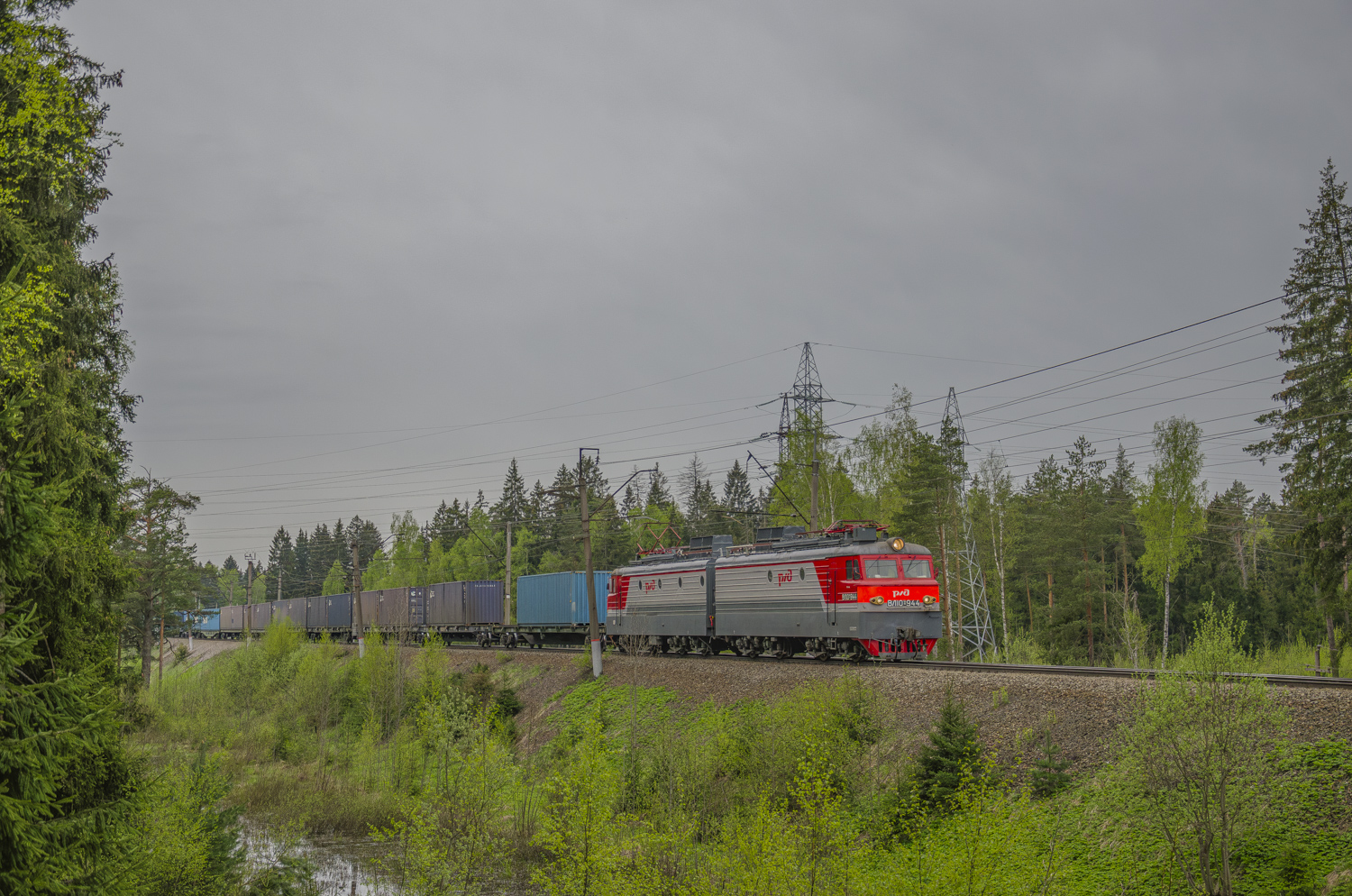 ВЛ10У-944