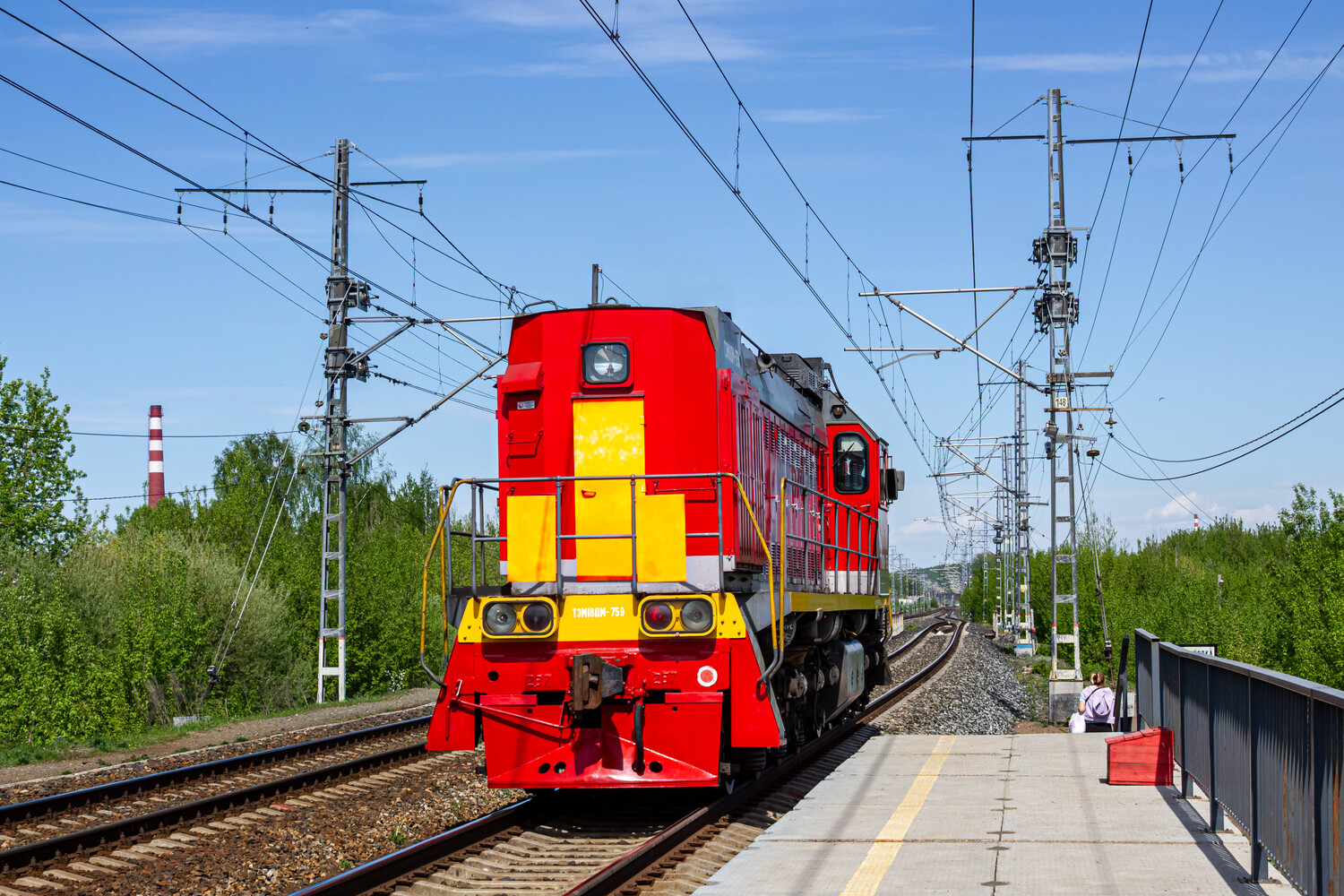 ТЭМ18ДМ-759