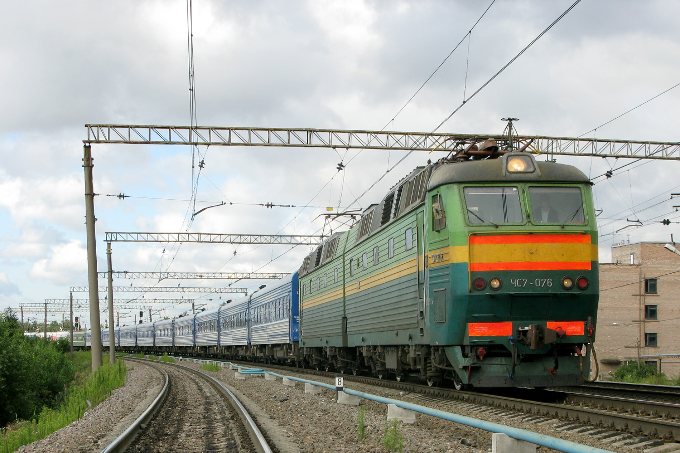 ЧС7-076