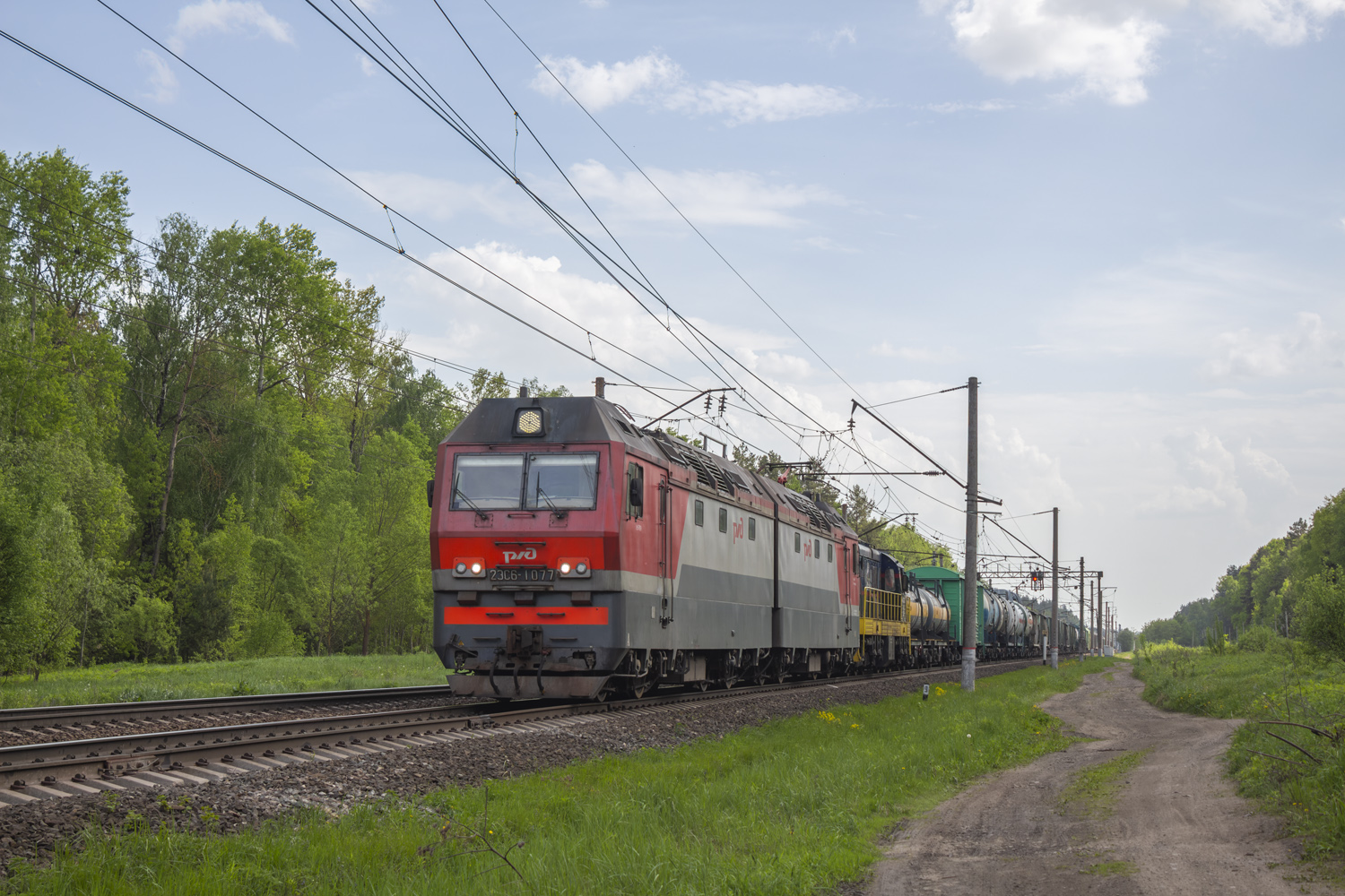 2ЭС6-1077