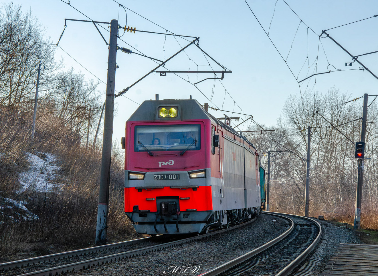 2ЭС7-001