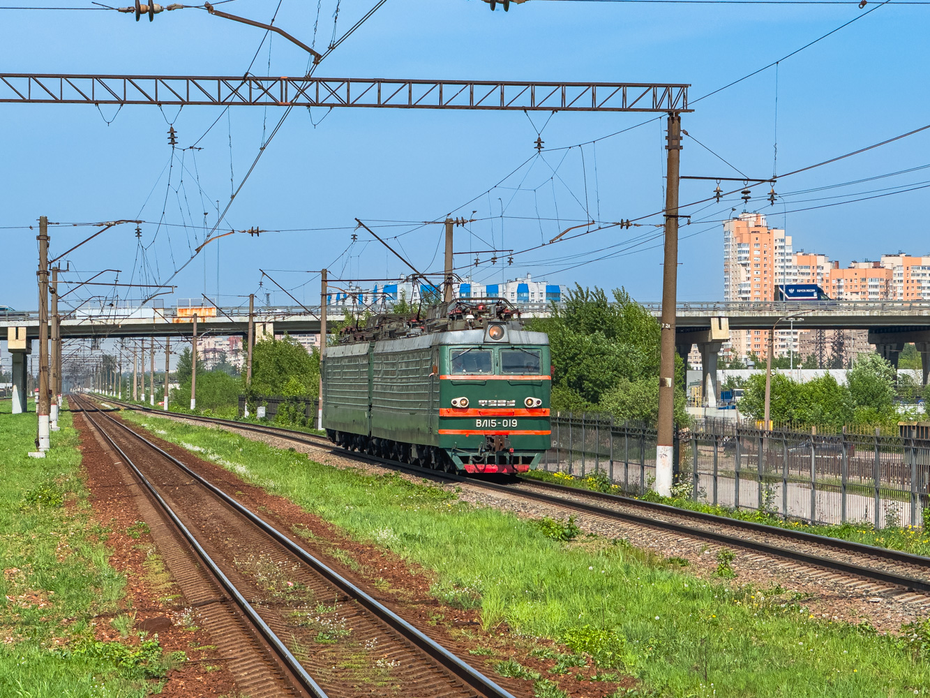 ВЛ15-019