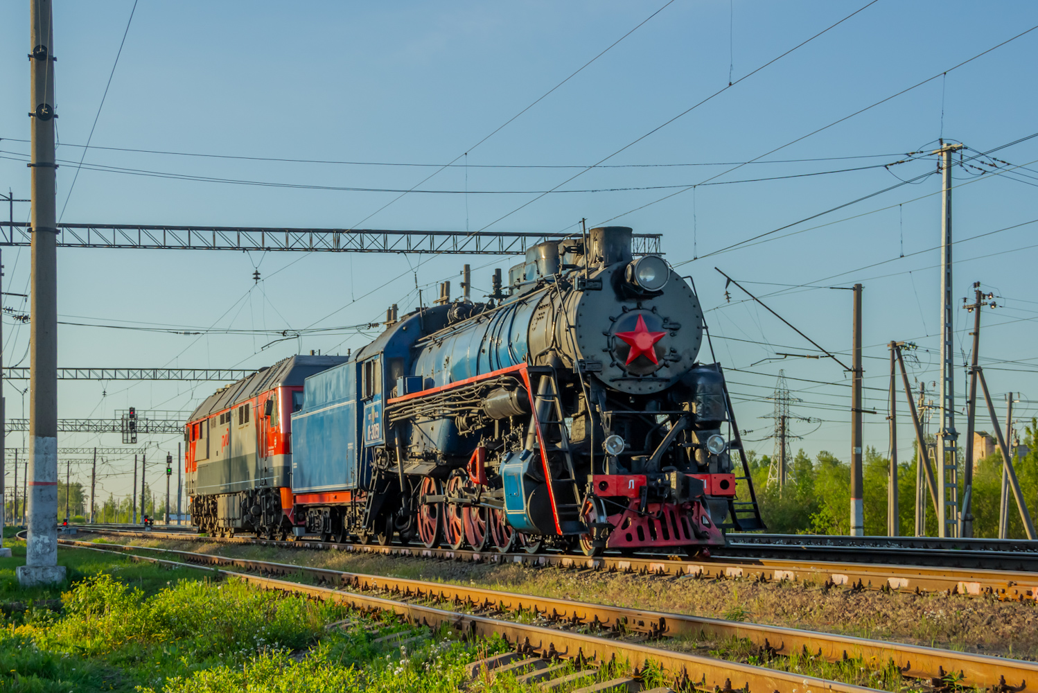 Л-3051