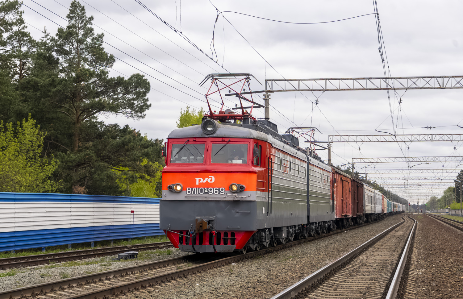 ВЛ10У-969