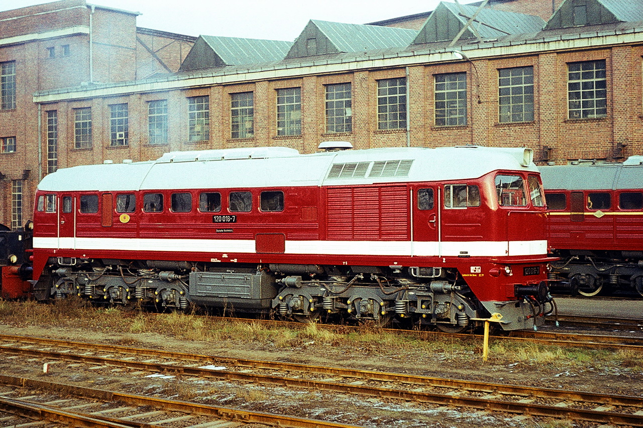 120 018-7