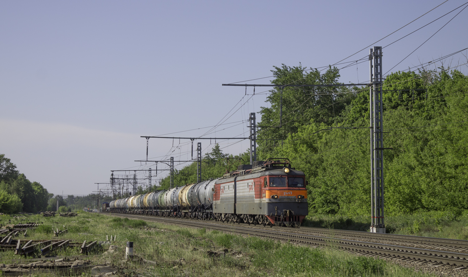 ВЛ10У-995
