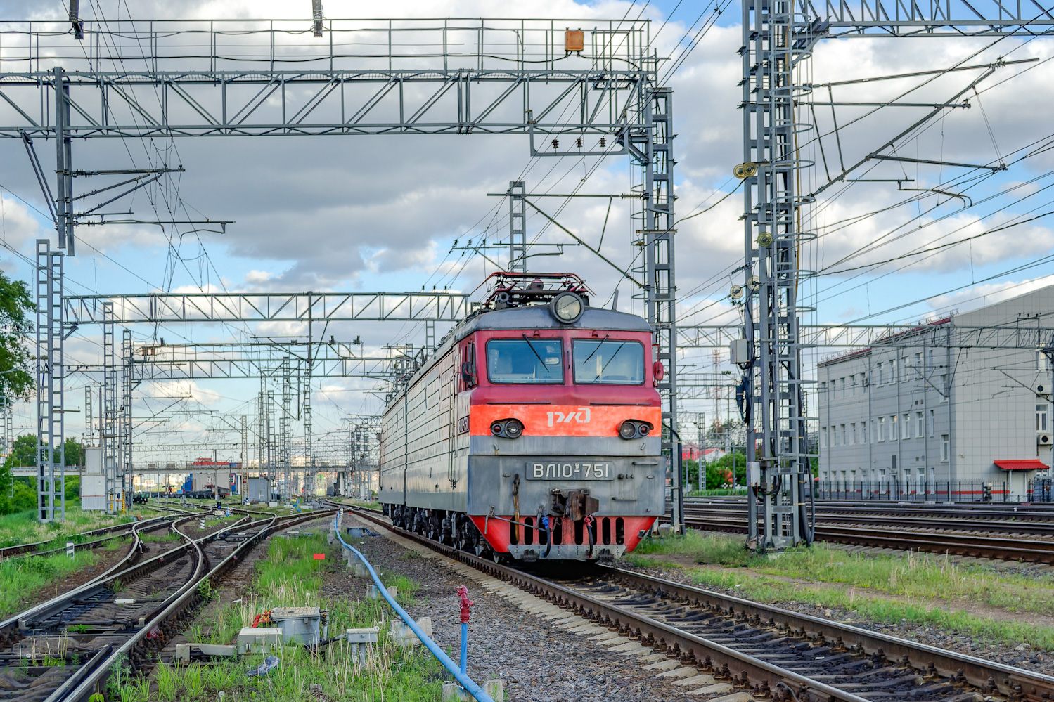 ВЛ10У-751