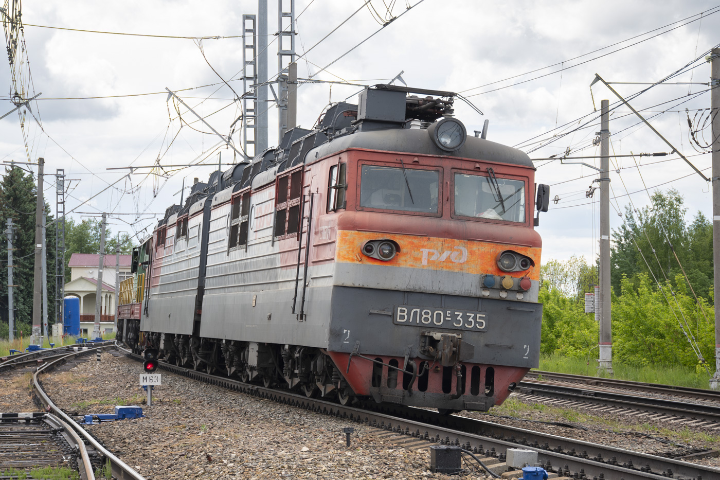 ВЛ80С-335