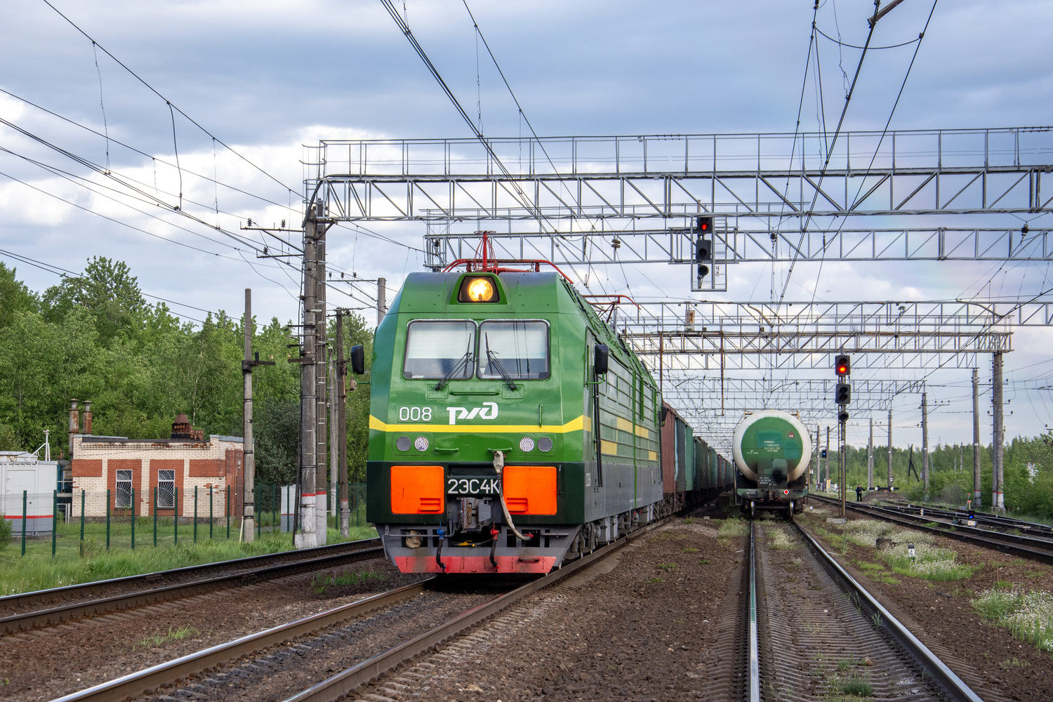 2ЭС4К-008
