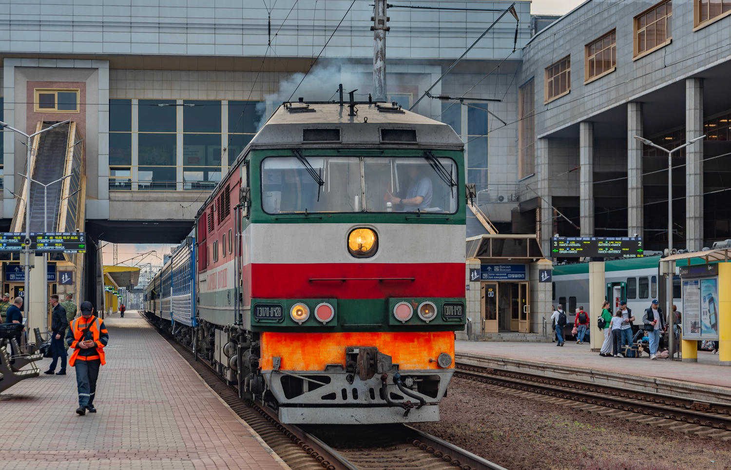 ТЭП70-0428