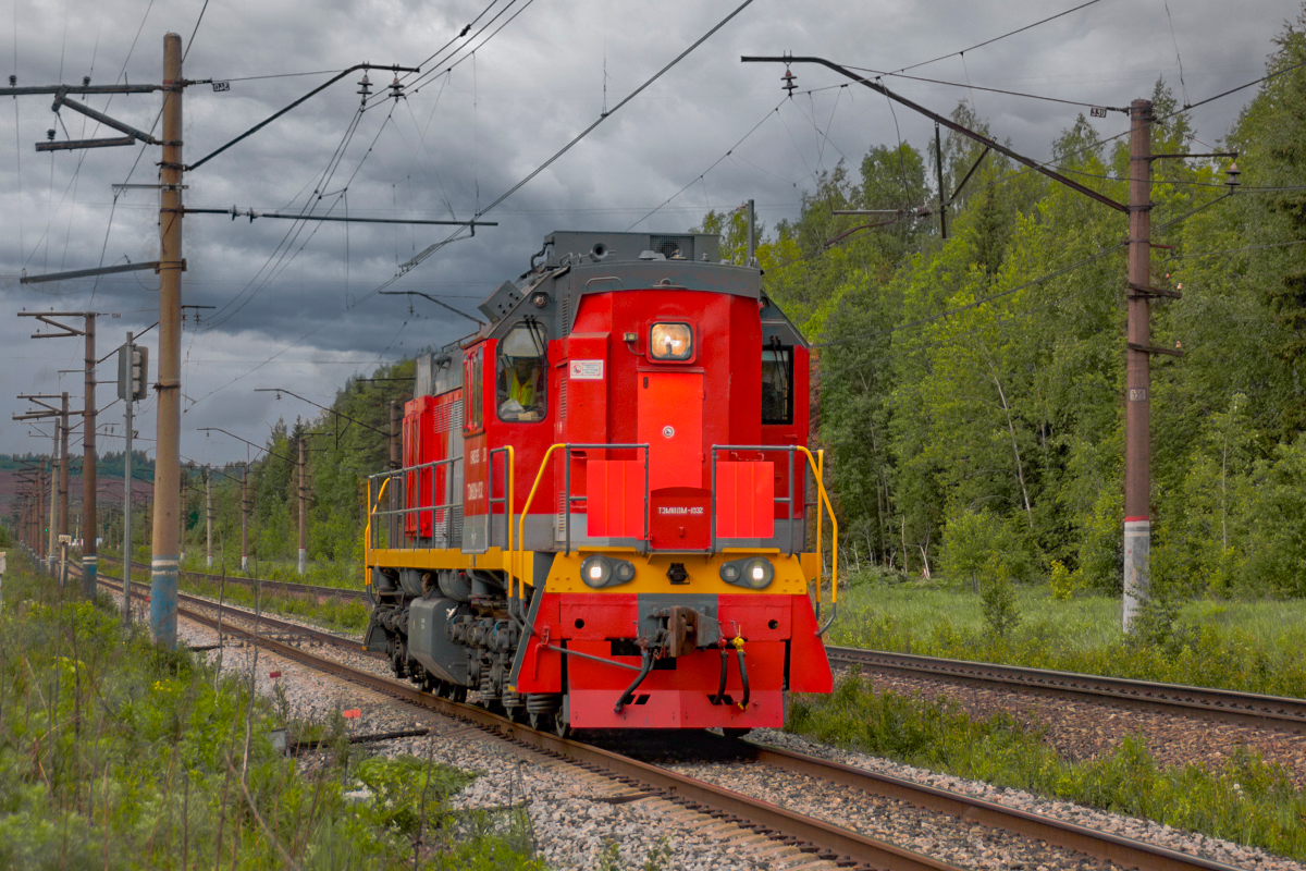 ТЭМ18ДМ-1032