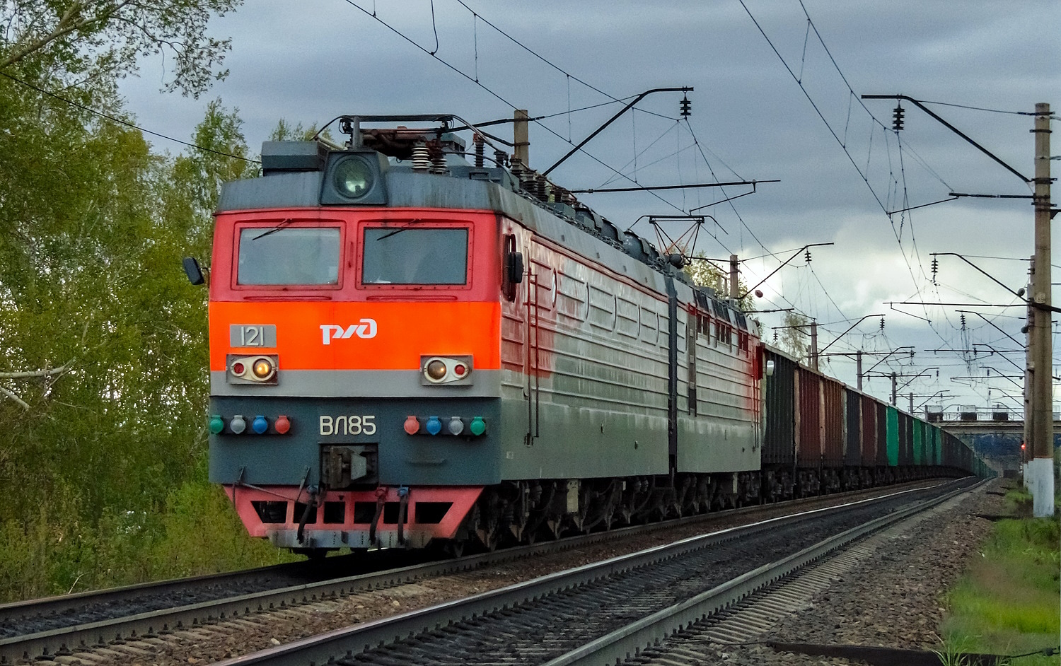 ВЛ85-121