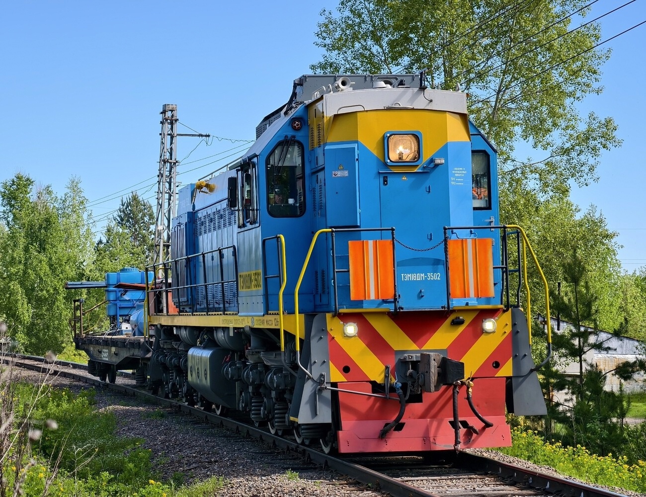 ТЭМ18ДМ-3502
