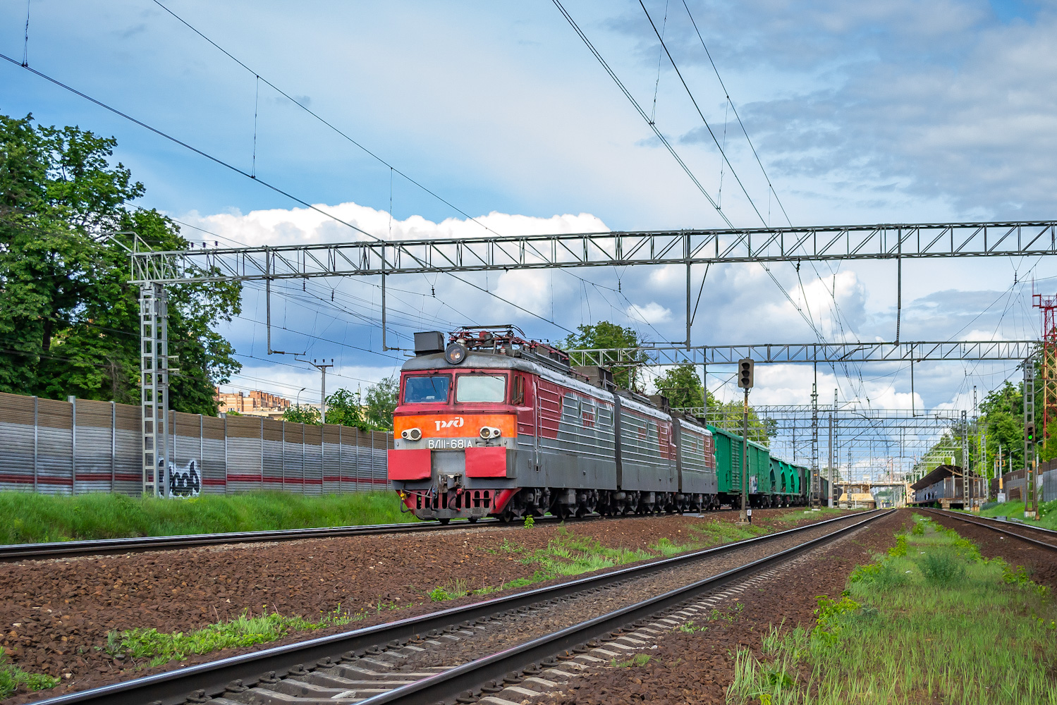 ВЛ11.8-681