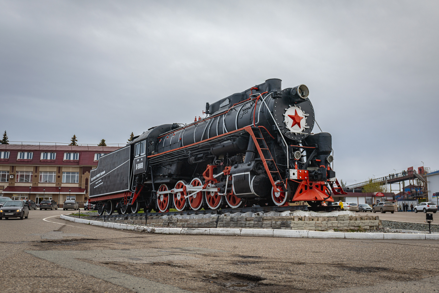 Л-1765