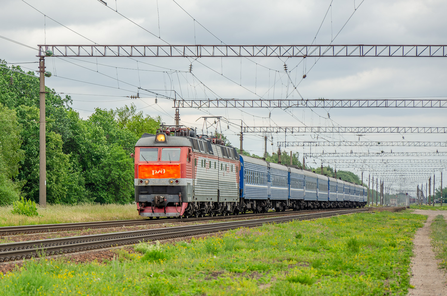 ЧС8-060