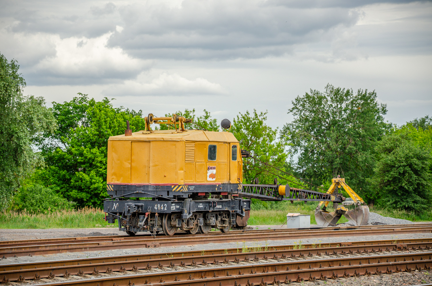 КДЭ163-4842