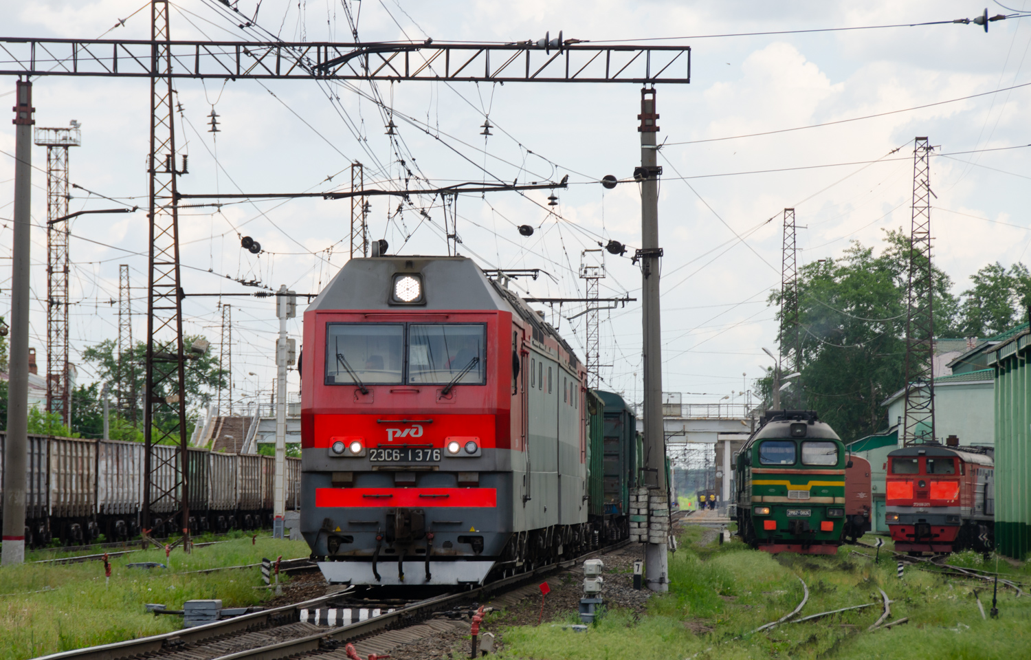 2ЭС6-1376