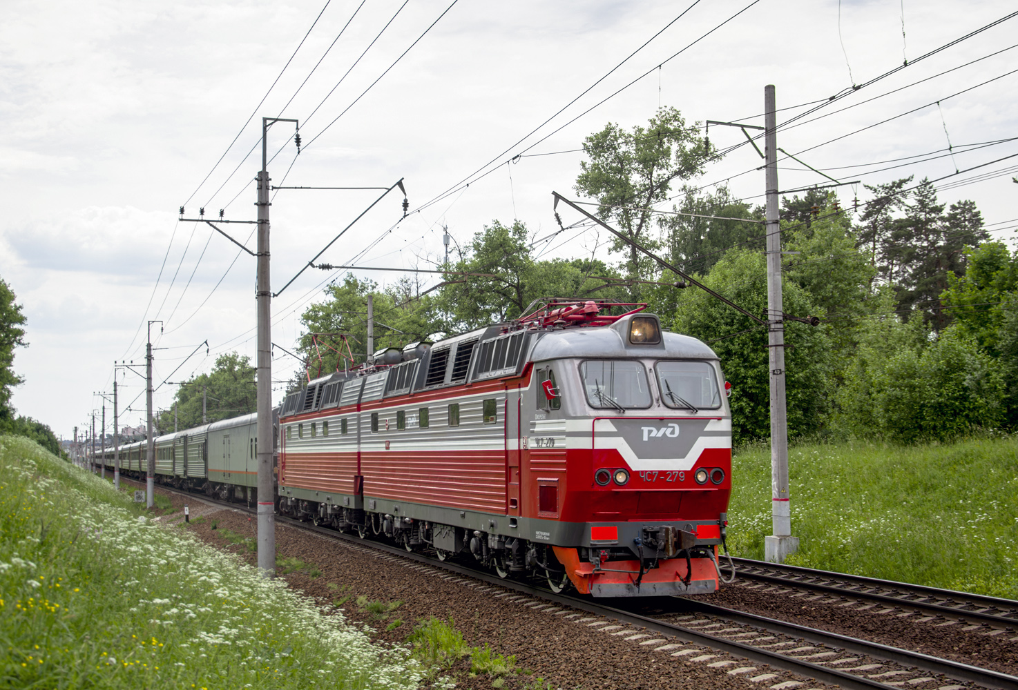 ЧС7-279