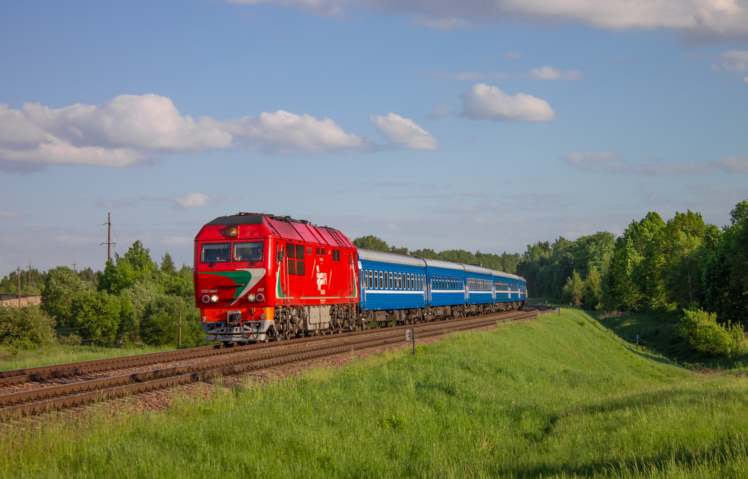 ТЭП70БС-008