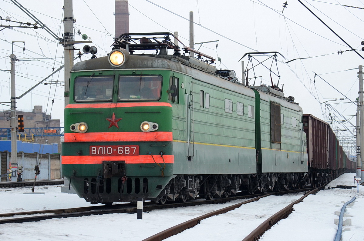 ВЛ10-687