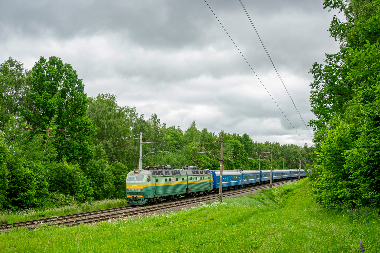 ЧС8-053