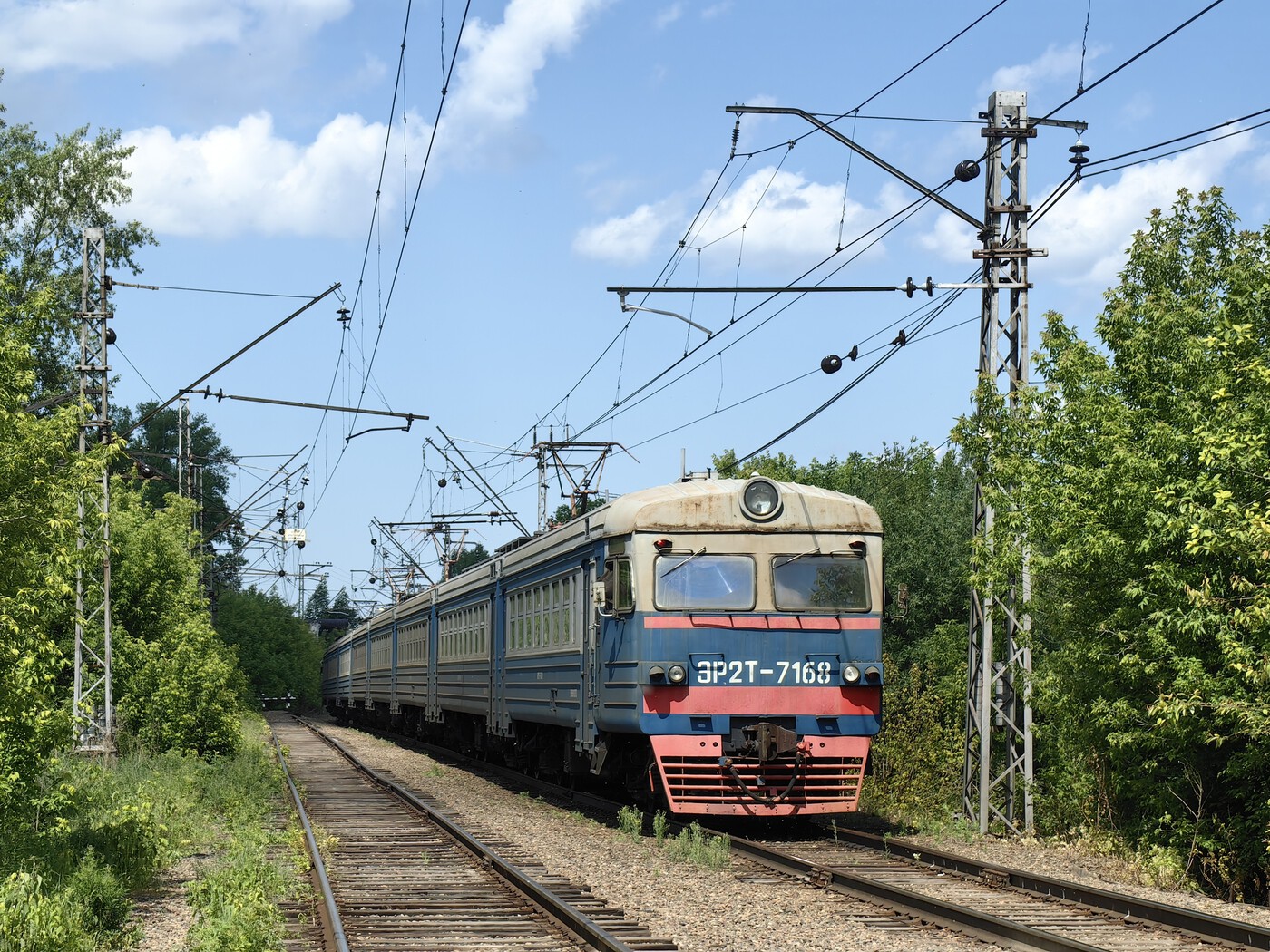 ЭР2Т-7168